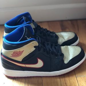 Nike Air Jordan 1 mid Metallic Gold Red-Blue